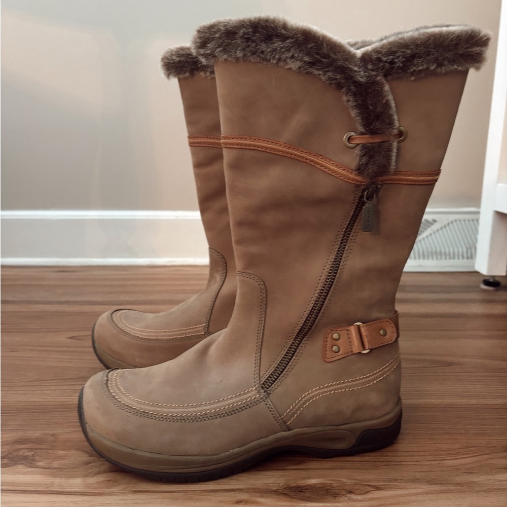 Blondo Waterproof Winter Boots - Women’s Size 9 - New